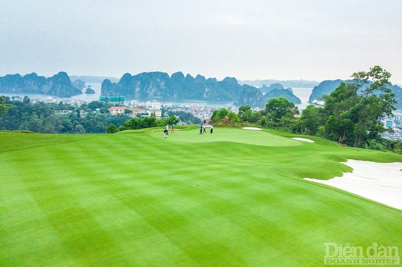 Quảng Ninh đặt mục tiêu phát huy những lợi thế, tiềm năng của du lịch golf theo hướng bền vững