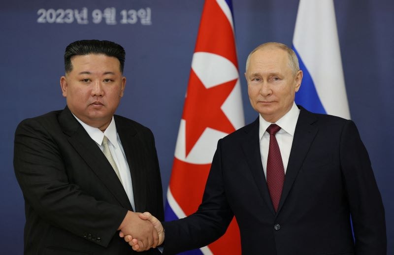 Chủ tịch Triều Tiên Kim Jong Un và Tổng thống Nga Vladimir Putin củng cố quan hệ trong một động thái hiếm hoi 