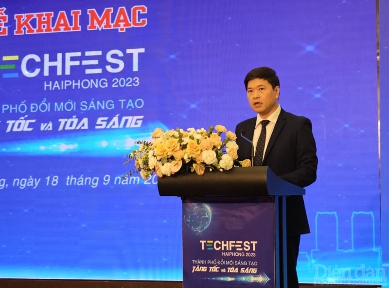 Ông Hoàng Minh Cường, Phó chủ tịch UBND TP Hải Phòng phát biểu tại Techfest Hải Phòng 2023