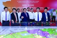 “Doanh nghiệp đến, Hậu Giang vui”