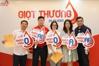 Người TNG Holdings Vietnam mang “giọt thương” gửi vào ngân hàng máu