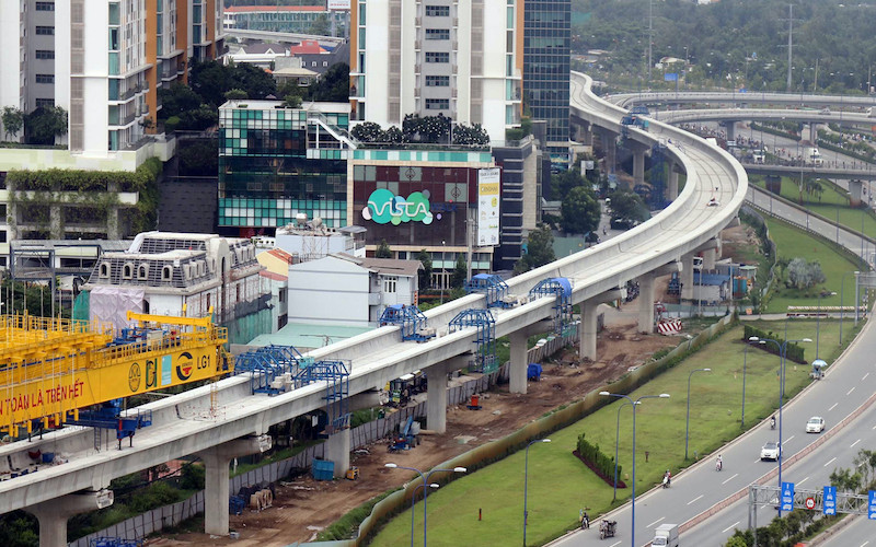 qua rà soát quỹ đất, TP.HCM đã chọn và gợi ý khu vực dọc tuyến metro số 1, metro số 2 (Bến Thành - Tham Lương), các tuyến đường vành đai và cao tốc TP.HCM - Mộc Bài, TP.HCM xác định có khoảng 10.000 ha có thể khai thác theo mô hình TOD.