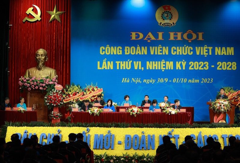 khai mạc trọng thể Đại hội Công đoàn Viên chức Việt Nam lần thứ VI, nhiệm kỳ 2023 - 2028.