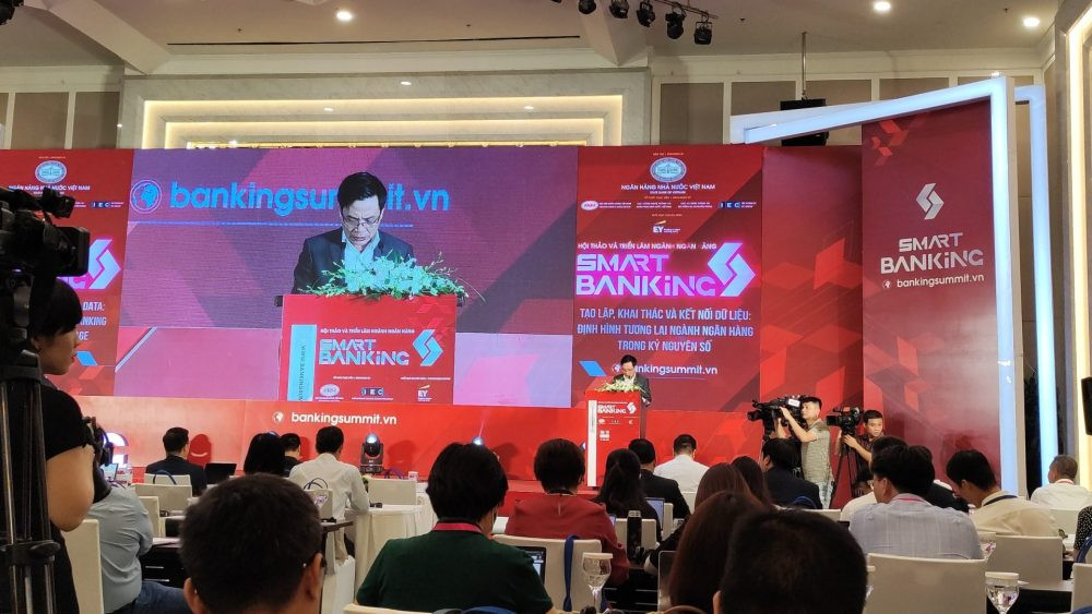 Thúc đẩy chuyển đổi số bền vững ngành ngân hàng trong kỷ nguyên số Thúc đẩy chuyển đổi số bền vững ngành ngân hàng trong kỷ nguyên số