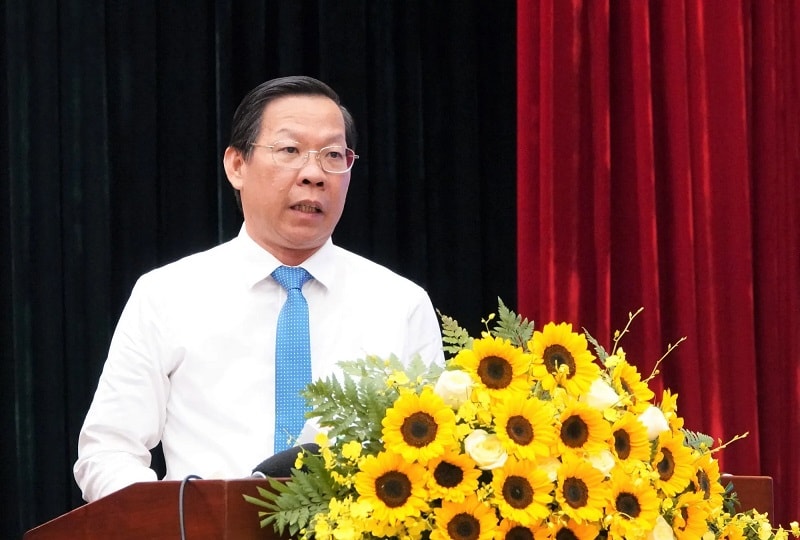 Chủ tịch UBND TP.HCM Phan Văn Mãi phát biểu tại Hội nghị.