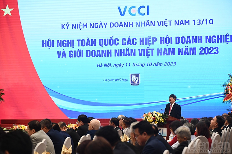 mục tiêu đến năm 2030, phát triển đội ngũ doanh nhân Việt Nam có quy mô, năng lực và trình độ đáp ứng mục tiêu công nghiệp hoá, hiện đại hoá đất nước.