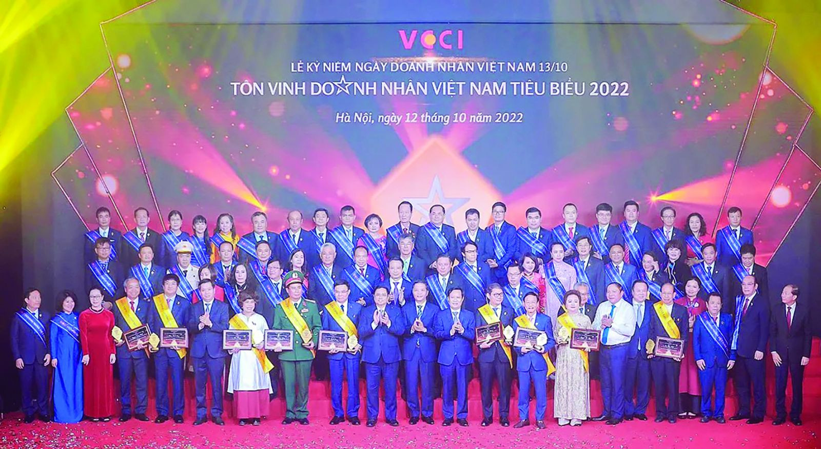  VCCI vinh danh doanh nhân Việt Nam tiêu biểu năm 2022.