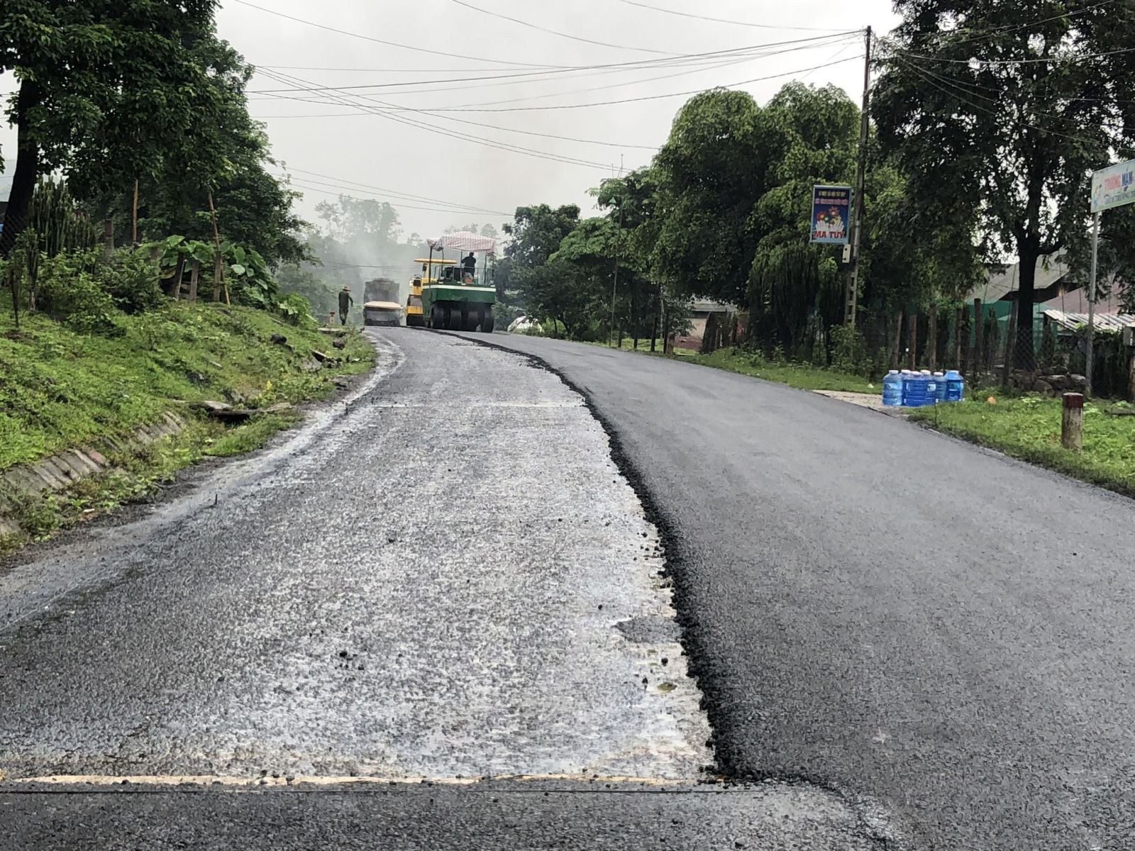 9 tháng đầu năm cả nước xảy ra hơn 8.300 vụ tai nạn giao thông, làm chết làm chết 4.765 người, bị thương 5.802 người (Hình minh họa)