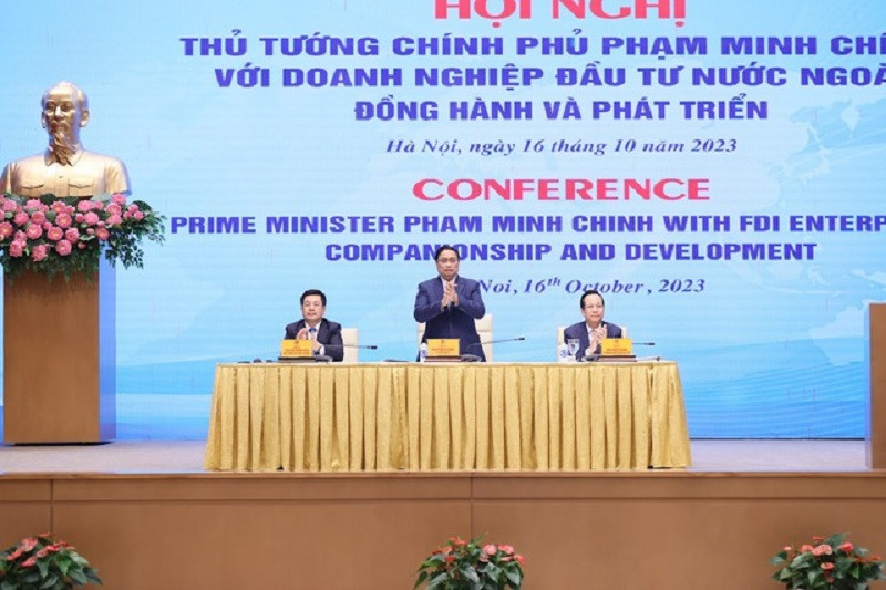 Thủ tướng Chính phủ Phạm Minh Chính chủ trì Hội nghị gặp mặt cộng đồng doanh nghiệp đầu tư nước ngoài, với chủ đề “Đồng hành và phát triển”. Ảnh: Nhật Bắc