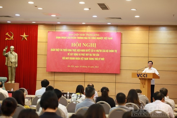 Chủ tịch VCCI Phạm Tấn Công: Những chủ trương, Nghị quyết của Đảng bao giờ cũng là sự mở đầu cho những câu chuyện lớn tiếp theo.