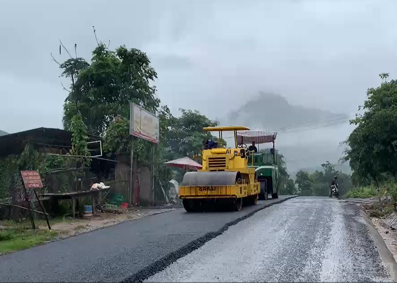 Khu vực thi công không đúng quy trình sẽ được cào bóc và thi công lại.