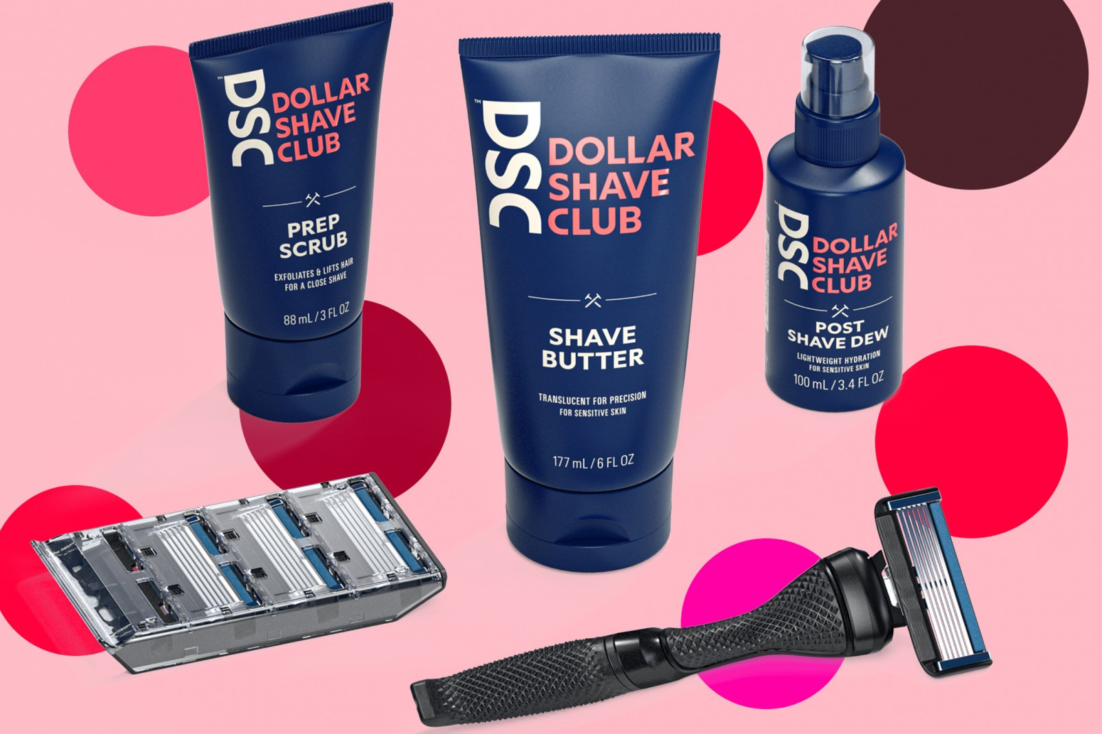 Dollar Shave Club là một trong những công ty đầu tiên dùng chiến lược kinh doanh D2C (Bán trực tiếp đến khách hàng mà không qua trung gian), chuyên bán dao cạo râu giá rẻ và đã thành công nhờ chiến lược marketing độc lạ