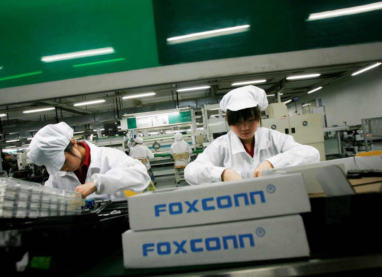 Các chuyên gia lo ngại Foxconn có thể theo bước Alibaba