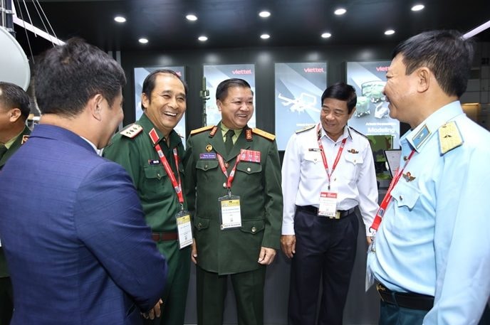 Viettel tổ chức gian hàng quốc gia Việt Nam tại triển lãm Quốc phòng và An ninh 2023