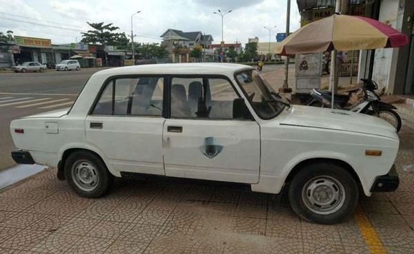 Lada 2016 năm 1986