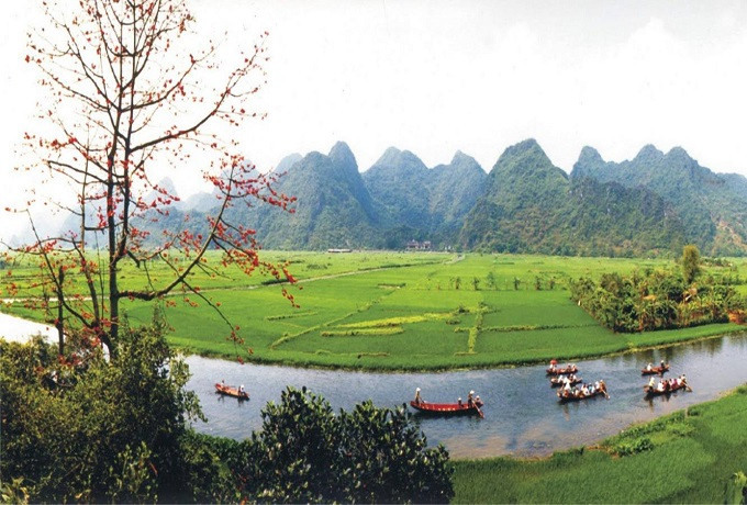 Ninh Bình giữ chân du khách không chỉ bởi cảnh đẹp mà văn hóa, ẩm thực nơi đây cũng vô cùng thú vị