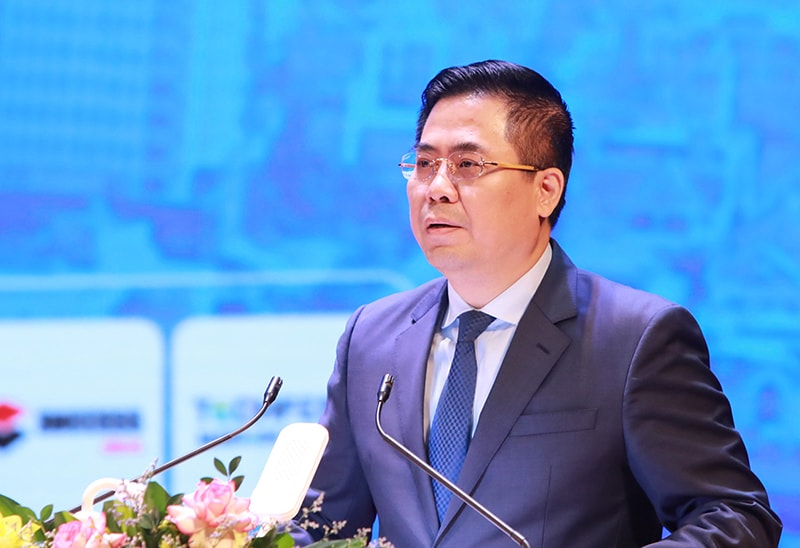 Thứ trưởng Bộ Khoa học và Công nghệ Nguyễn Hoàng Giang