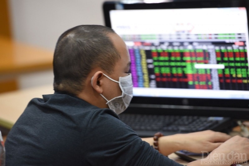 TTCK Việt Nam đã trải qua một tháng 10 thất vọng xóa đi phần lớn thành quả trước đó, nhưng triển vọng vẫn ở phía trước. Ảnh: Quốc Tuấn