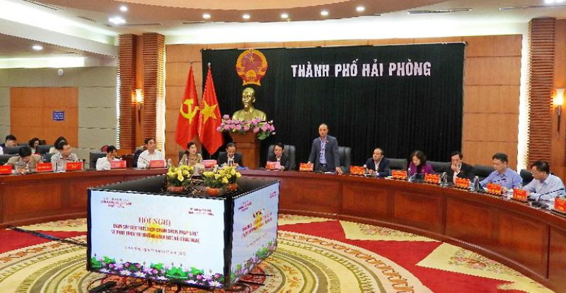 Phó Chủ nhiệm Ủy ban Khoa học, Công nghệ và Môi trường của Quốc hội, Nguyễn Phương Tuấn đánh giá cao những kết quả mà thành phố đã làm được trong thời gian qua, điển hình là việc Hải Phòng đã có nhiều chính sách hỗ trợ doanh nghiệp KHCN giúp cho thị trường này phát triển. 