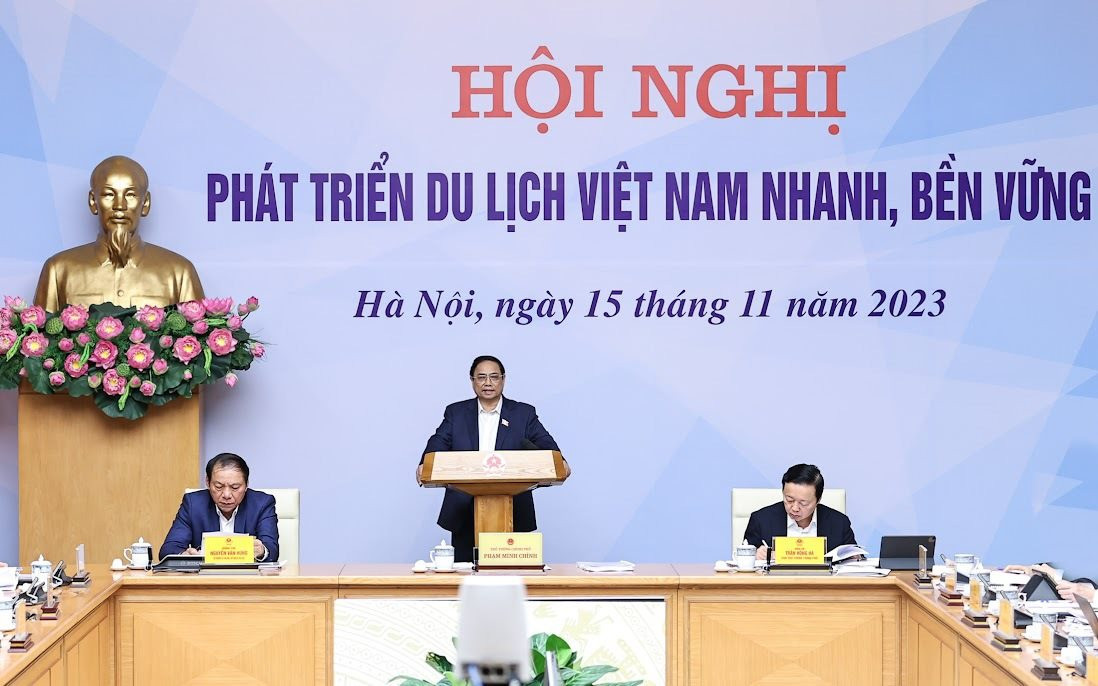  Thủ tướng Phạm Minh Chính chủ trì hội nghị.