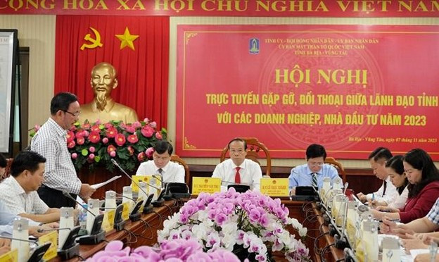 hội nghị đối thoại là dịp gặp gỡ, chia sẻ, tháo gỡ khó khăn, vướng mắc, kết nối giữa chính quyền và doanh nghiệp.