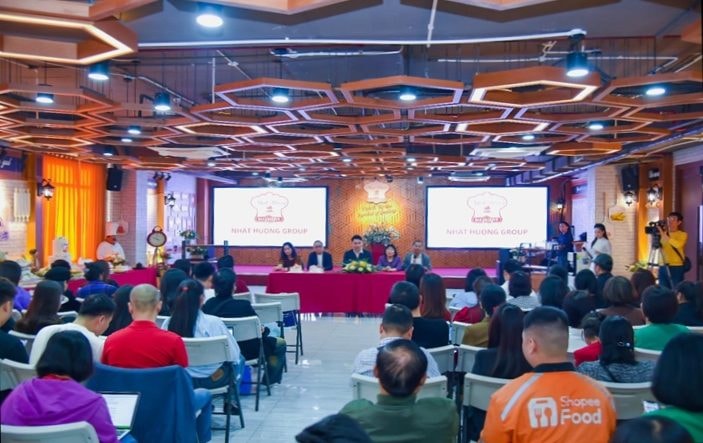 Ra mắt đại sứ chiến dịch “Bánh kem 1 chữ” mở đầu chuỗi chiến dịch “Bánh kem kết nối”