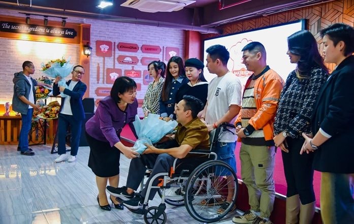 Ra mắt đại sứ chiến dịch “Bánh kem 1 chữ” mở đầu chuỗi chiến dịch “Bánh kem kết nối”