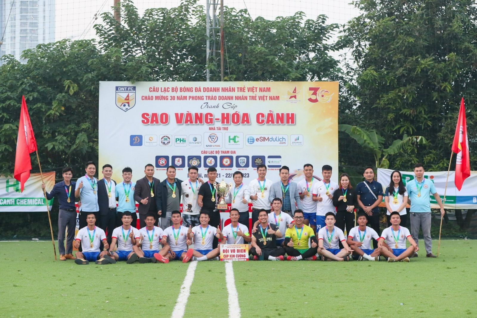 Đội DNT Vĩnh Phúc FC vô địch cúp Kim Cương