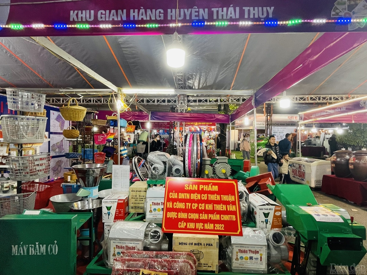 Khu gian hàng huyện Thái Thụy