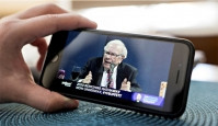 Apple: Vĩ đại đến mức ngay cả Warren Buffett cũng canh mua