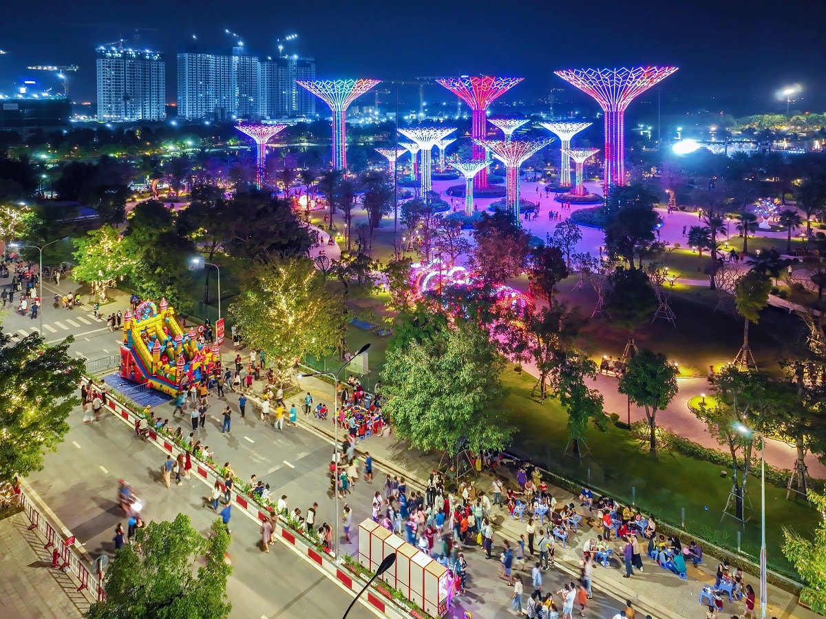 Chuỗi sự kiện “Light Up Grand Park” chào đón mùa lễ hội được tổ chức định kỳ hàng tuần