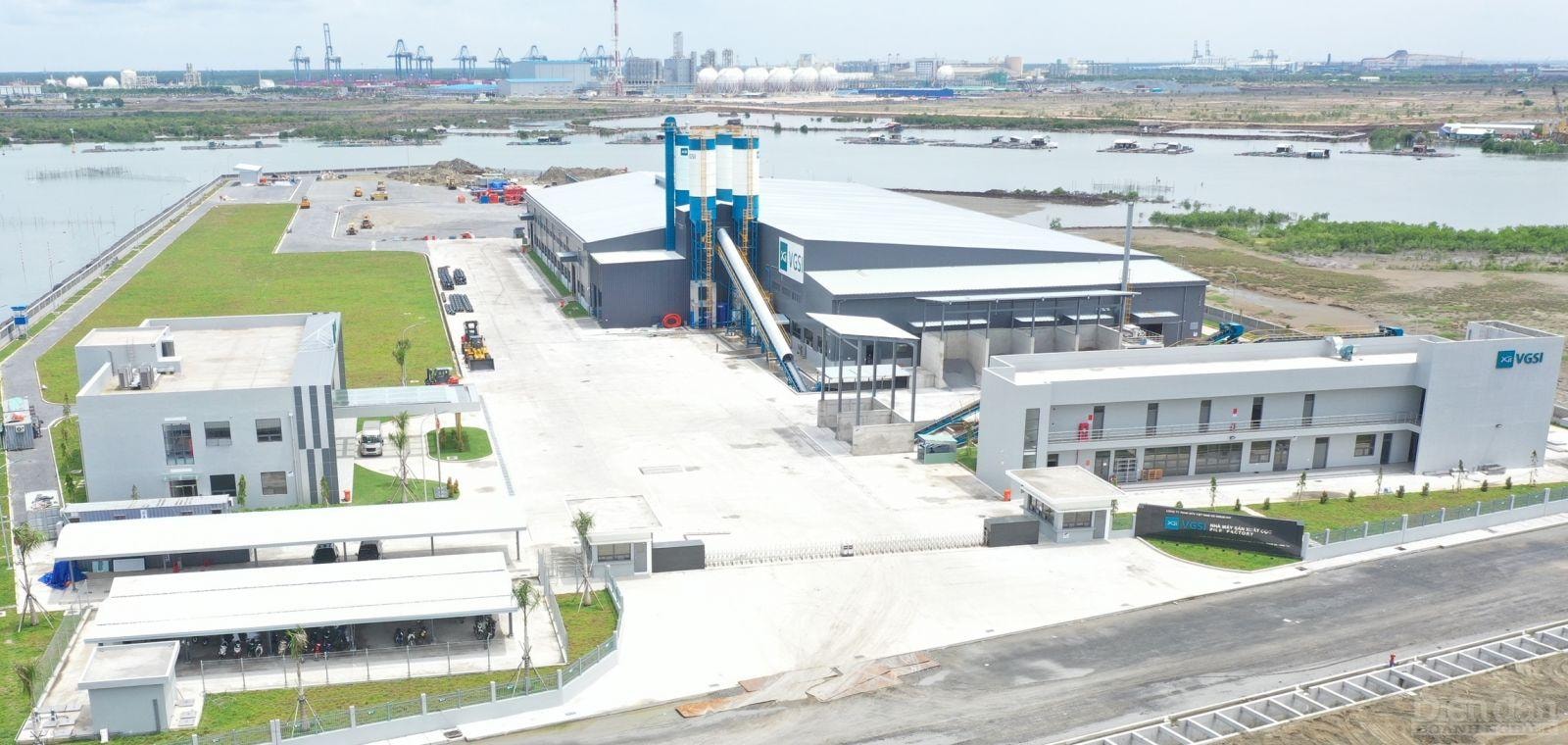 Năm 2023, giá trị sản xuất công nghiệp tỉnh Bà Rịa – Vũng Tàu tăng 9,47% so với năm 2022 (Trong ảnh: Nhà máy VGSI PILE trong Khu công nghiệp chuyên sâu Phú Mỹ 3)