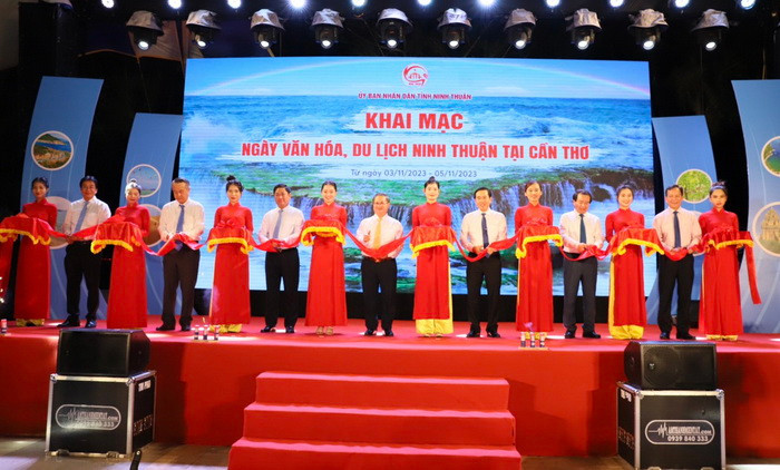  ( Chú thích ảnh: Tỉnh Ninh Thuận tổ chức Ngày Văn hóa, Du lịch Ninh Thuận tại Cần Thơ năm 2023)