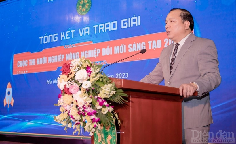 PGS.TS Vũ Ngọc Huyên - Phó Giám đốc Học viện Nông nghiệp