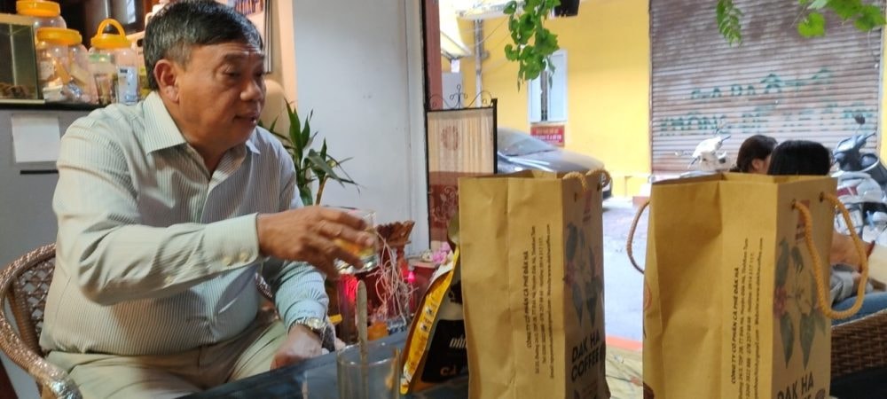 Đối thoại cuối năm với 2 doanh nhân Việt Đối thoại cuối năm với 2 doanh nhân Việt