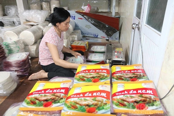 Doanh thu từ nghề làm bánh đa nem ở làng Chều ước đạt khoảng 336 tỷ đồng năm 2023.