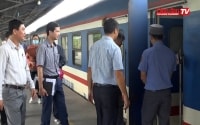 Doanh nghiệp ngành đường sắt cam kết đảm bảo vé tàu Tết cho người dân về quê