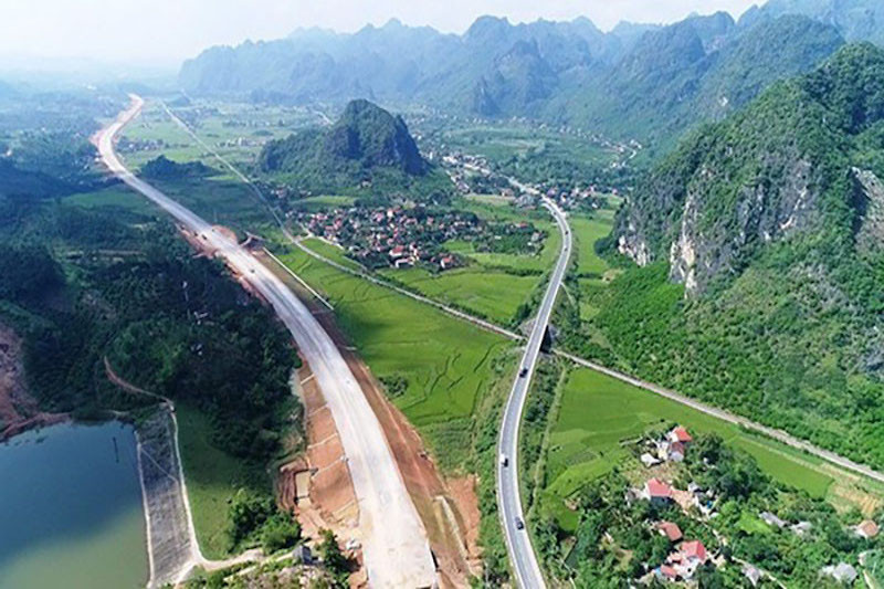 Thủ tướng Phạm Minh Chính đã phát lệnh khởi công dự án cao tốc Đồng Đăng (tỉnh Lạng Sơn) - Trà Lĩnh (tỉnh Cao Bằng).