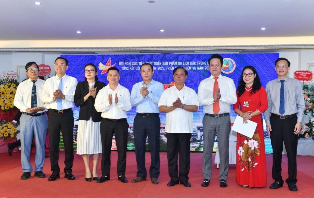 Đẩy mạnh liên kết, phát triển sản phẩm du lịch Bắc Trung Bộ