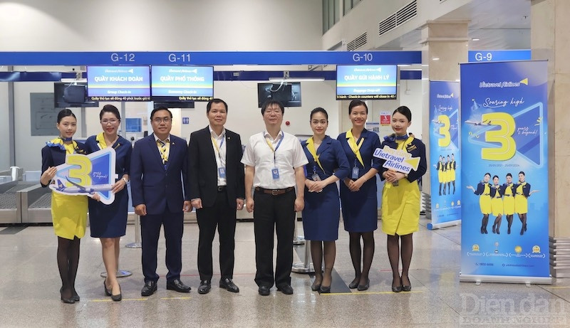 Vietravel Airlines không chỉ đồng hành với khách hàng trên những chuyến bay mà còn đồng hành với họ trong từng chuyển động của cuộc sống.