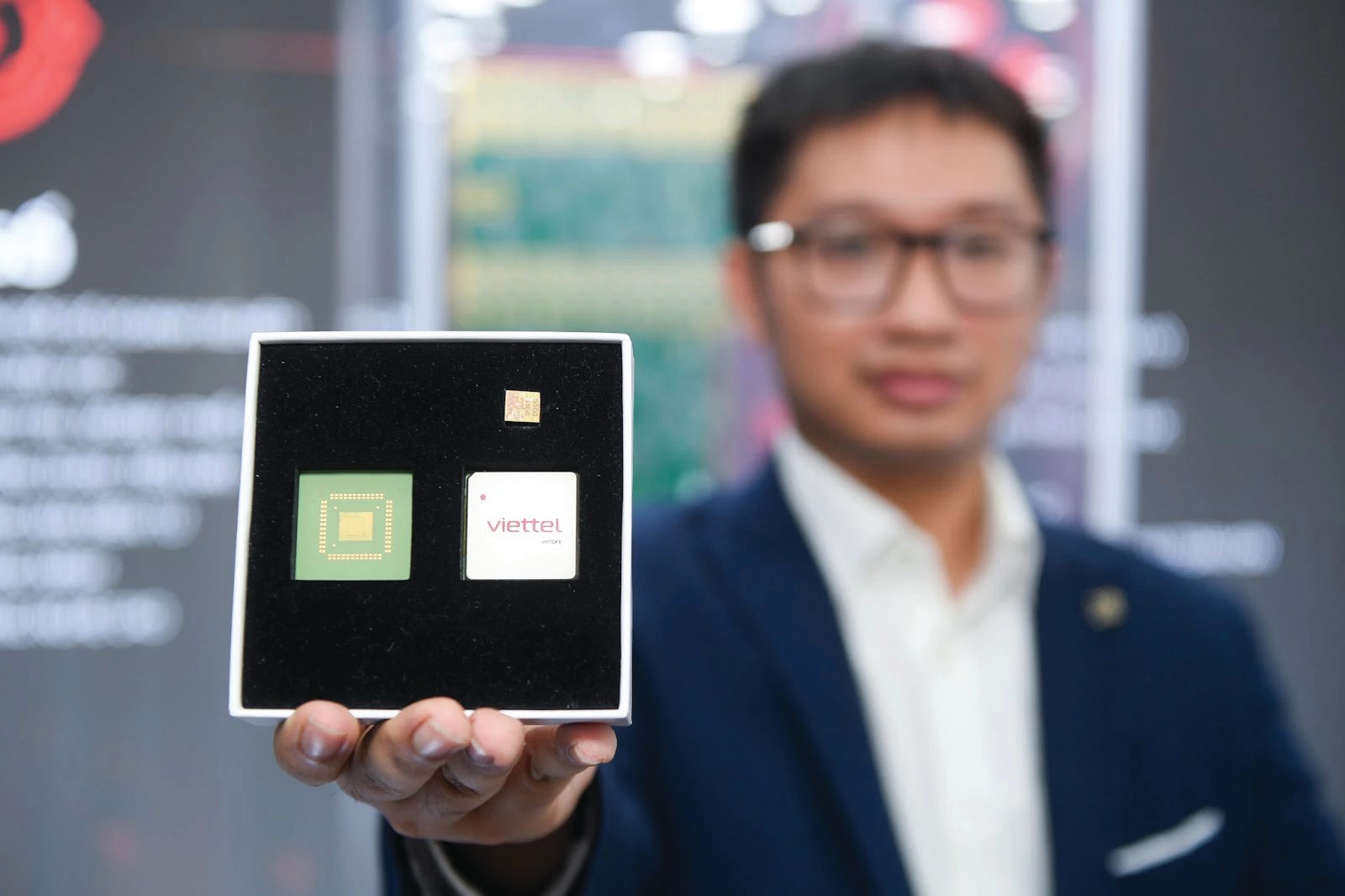  CHIP 5G DFE đầu tiên của Việt Nam do các kỹ sư Viettel làm chủ hoàn toàn thiết kế.