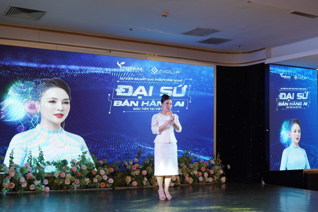 Công ty cổ phần dược phẩm Vinapharma cũng đã ra mắt “Đại sứ bán hàng AI” đầu tiên tại Việt Nam.