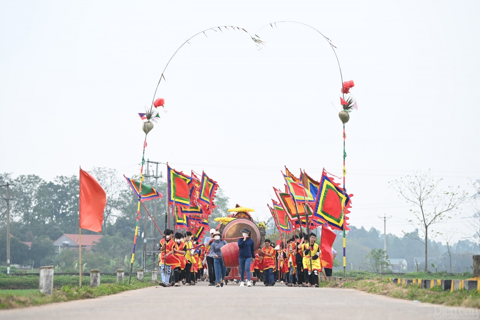 Việc tổ chức các hoạt động Lễ hội Phết Hiền Quan nhằm thể hiện lòng thành kính, tri ân, tưởng nhớ công lao to lớn của Nữ tướng Thiều Hoa cùng các Tướng lĩnh, nghĩa quân của Bà, đã có công giúp Hai Bà Trưng đánh đuổi giặc Hán, giáo dục lòng yêu nước, tự hào, tự tôn dân tộc và truyền thống đấu tranh bất khuất của dân tộc ta.