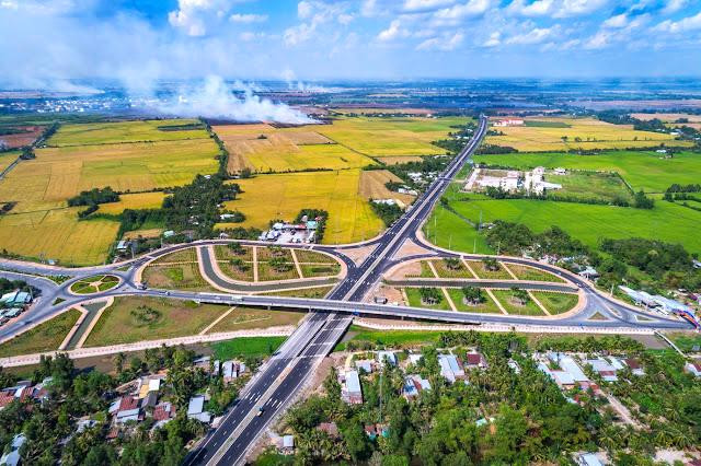 Đầu tư công, hệ thống cơ sở hạ tầng được đẩy mạnh sẽ thúc đẩy những tiềm năng có sẵn của bất động sản khu vực Tây Nam Bộ phát triển. (Ảnh minh họa)