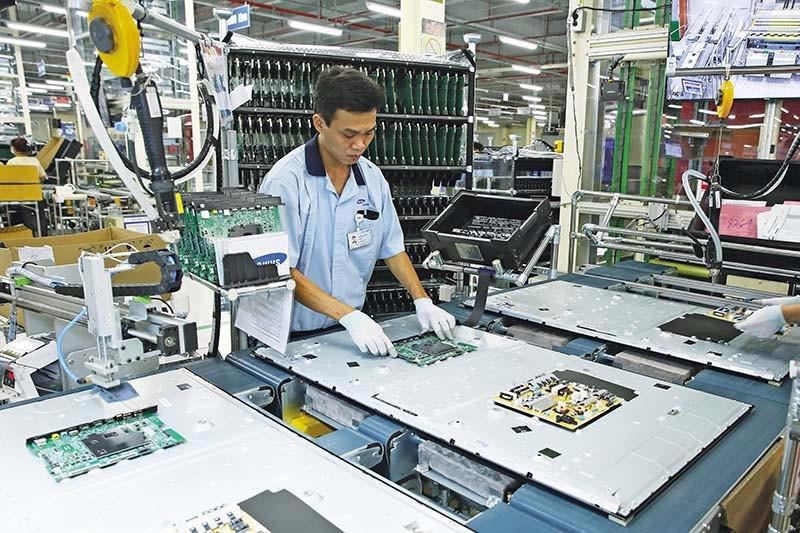 kế hoạch quốc gia về chip của Việt Nam sẽ bao gồm các khoản tài trợ thông qua quỹ khoa học và hoạt động nghiên cứu chung của nhà nước với các công ty tư nhân.
