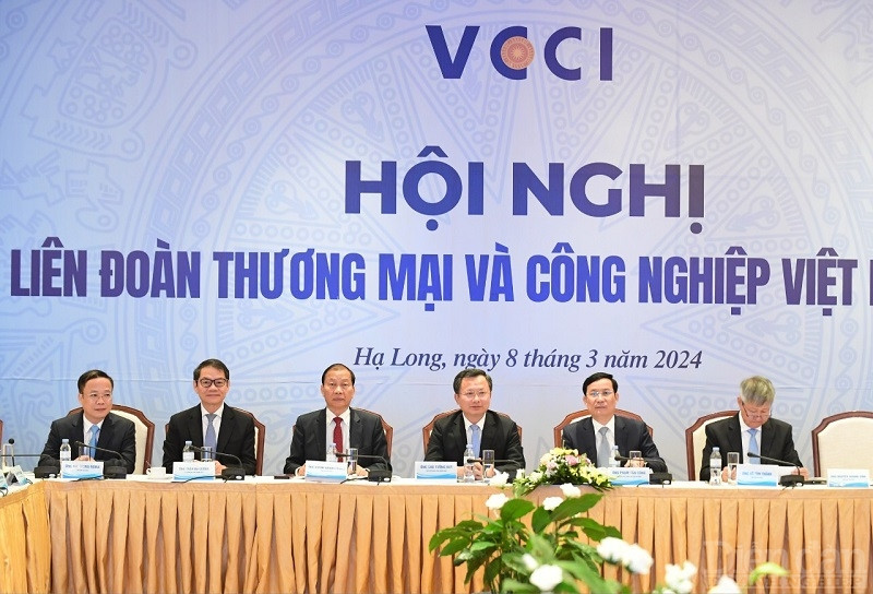 Hội nghị Ban Chấp hành VCCI lần thứ 7, khóa VII