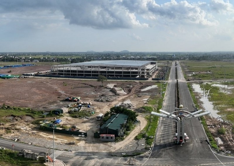 Trong năm 2023, Nam Định đã thu hút hàng loạt doanh nghiệp nước ngoài đến đăng ký đầu tư với số vốn hàng trăm triệu USD, tạo động lực tăng trưởng kinh tế (Ảnh KCN Mỹ Thuận)