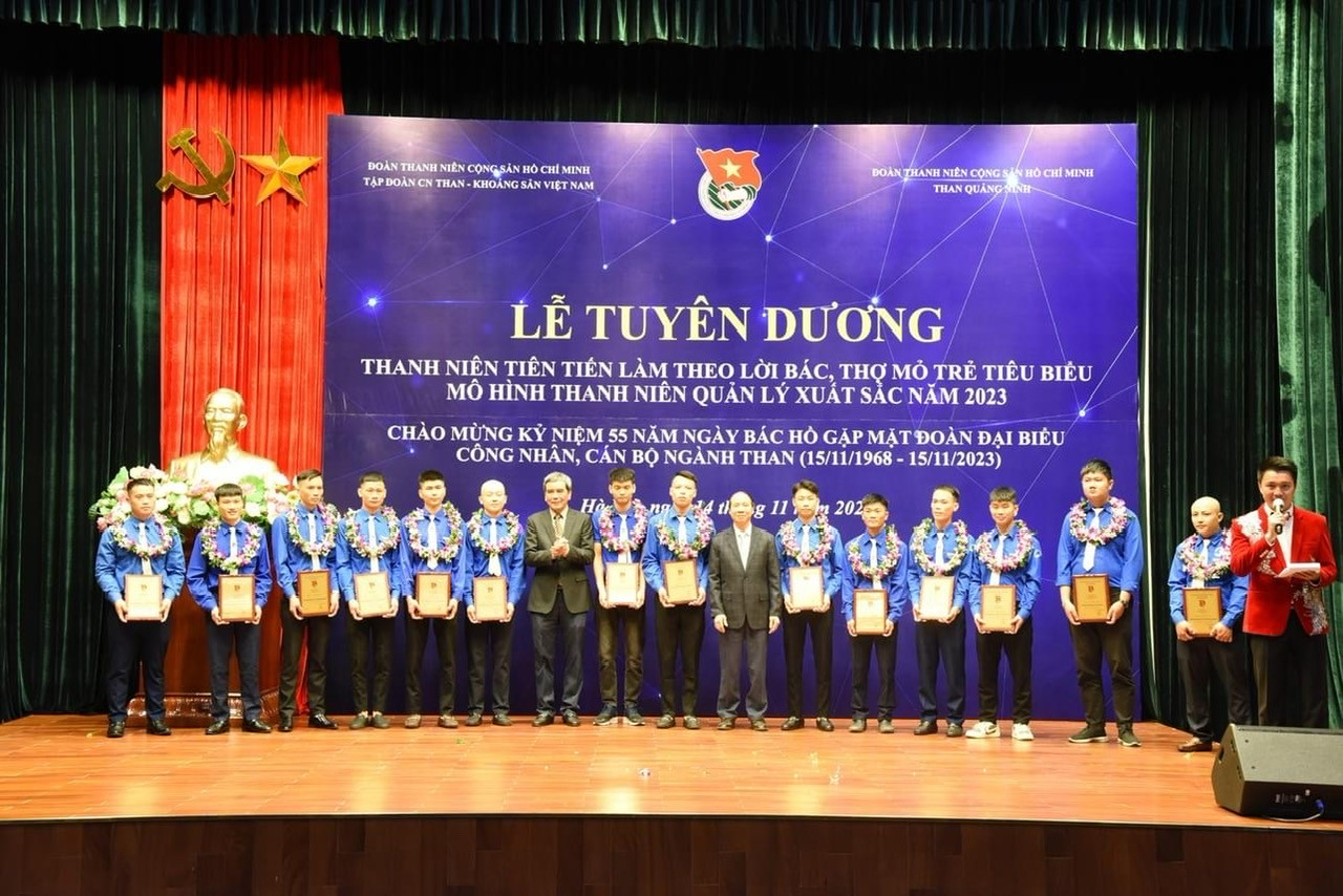 Đoàn Thanh niên TKV tuyên dương mô hình thanh niên quản lý năm 2022, 2023