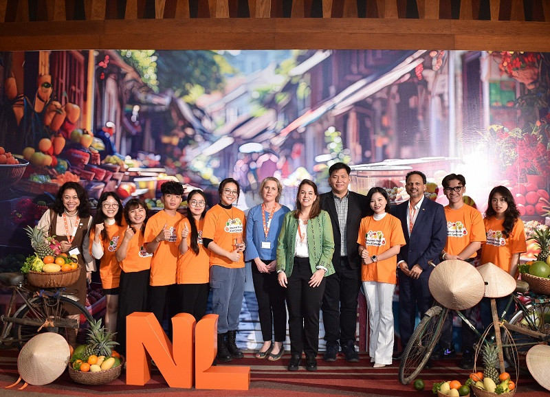 Đại sứ và Tình nguyện viên của chiến dịch Empower Youth4Food