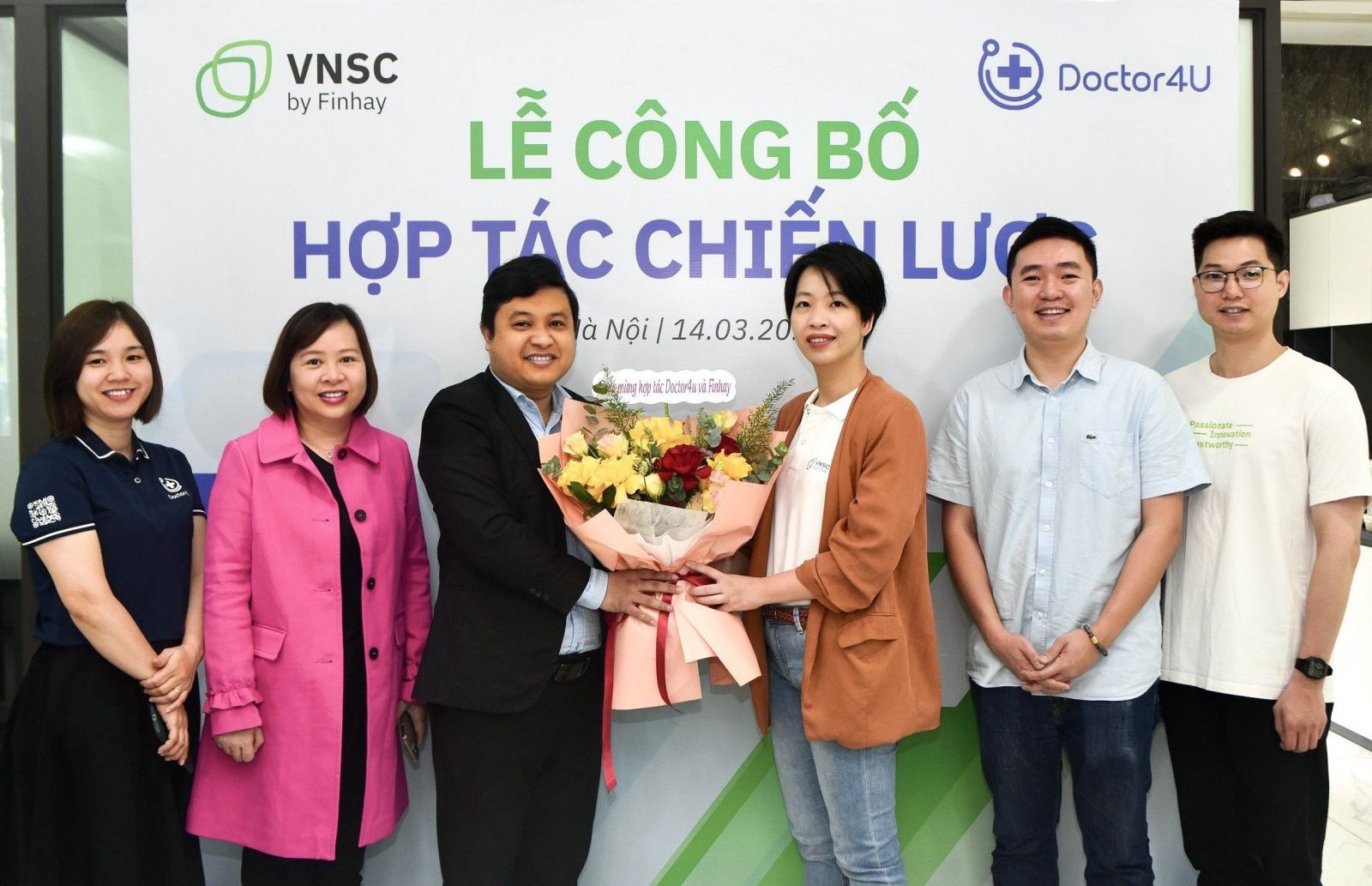 Lễ công bố hợp tác chiến lược Doctor4U - VNSC by Finhay